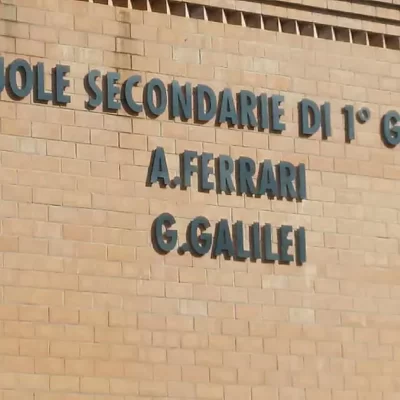 08-slider06-insegne